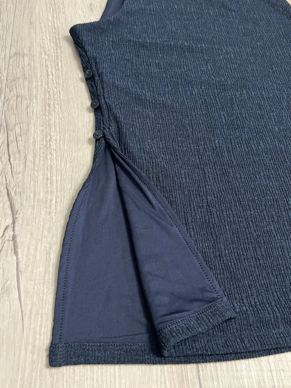 NWT Banana Republic Split Hem Crinkle Tank Top Size M Navy Blue Y2K Quiet Luxury